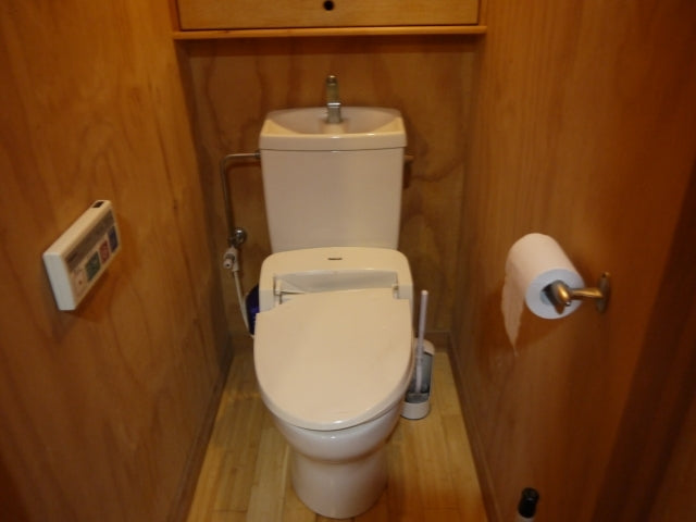 トイレ交換工事　大阪府交野市　XCH3005WS - Before