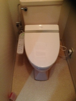 トイレ交換(止水栓含む)工事/1・2階　大阪府豊能郡豊能町　XCH1101RWS-sale - Before