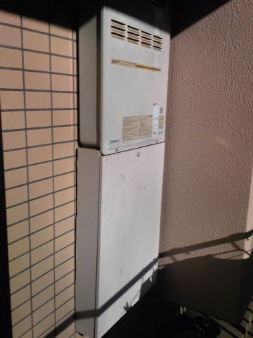 給湯器交換工事/ガス配管交換え　神奈川県横浜市青葉区　GQ-1639WS-set - Before