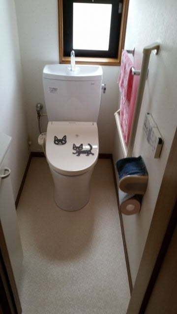 トイレ交換工事　大阪府茨木市　CS230B-SH231BA-W