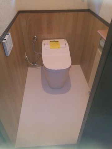 トイレ交換工事　滋賀県甲賀市　XCH1401WS