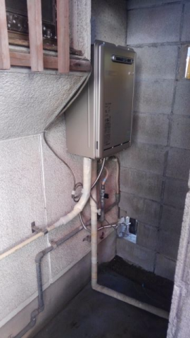 ガス給湯器交換工事　長崎県西彼杵郡長与町　RUX-E2400W-set-LPG - After