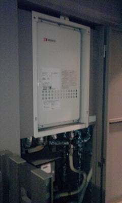 給湯器交換・循環アダプター交換　大阪府大阪市西淀川区　GQ-2427AWX-TB-BL-set