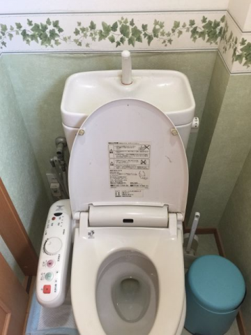トイレ交換工事　大阪府大阪市福島区　XCH1401WS - Before