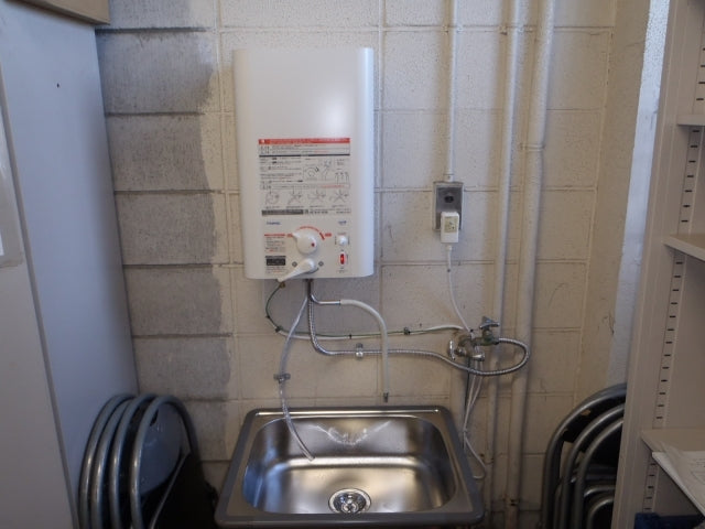 小型温水器交換工事　東京都板橋区　EWM-14 - After