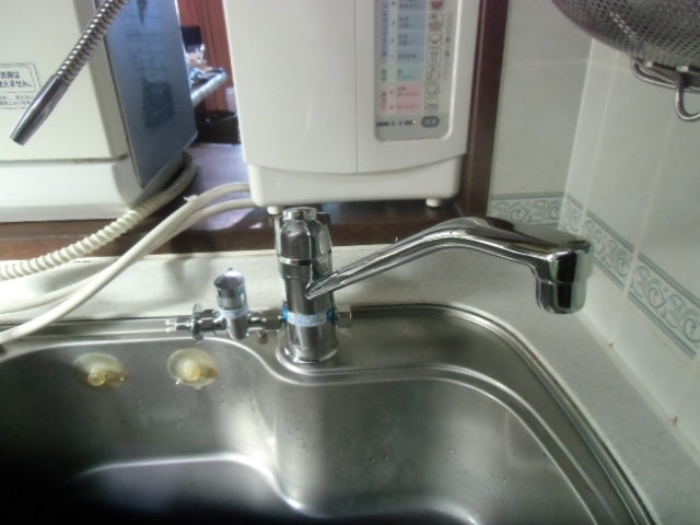 水栓交換工事（給水・給湯接続加工・浄水器撤去共）　東京都墨田区　SF-HB420SYXBV - After
