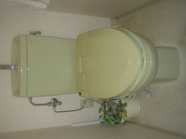 トイレ交換工事　静岡県静岡市清水区　BC-ZA10S-set1-BW1 - Before