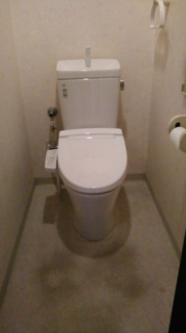 トイレ交換工事　静岡県静岡市清水区　BC-ZA10S-set1-BW1 - After
