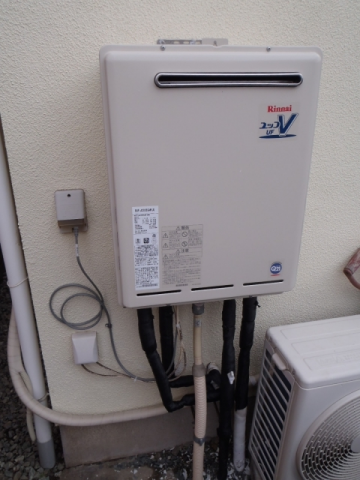 給湯器交換・循環アダプター交換　神奈川県横浜市旭区　RUF-A2003SAW-Aset13A