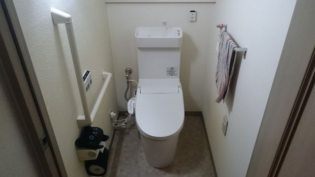 トイレ交換工事　神奈川県横須賀市　XCH3013PWST - After