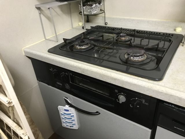 ビルトインガスコンロ 蛇口交換工事　東京都中野区　N3GN2RSQ1-R-13A - Before