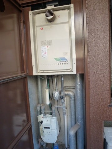 給湯器・PSアダプタ・ガス配管交換工事　長崎県佐世保市　RUX-A1610T-E - Before