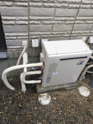 ガス給湯器交換工事　東京都板橋区　RUF-A2400SAG-A-set-13A