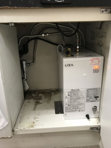 小型電気温水器交換工事　東京都府中市　EHPN-F12N1