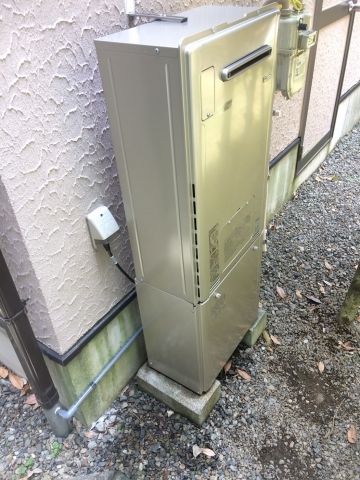 ガス給湯器交換工事　神奈川県横浜市青葉区　RUFH-E2405SAW2-3-A-set-13A