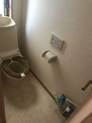 トイレ交換工事　兵庫県神戸市東灘区　XCH1401WS - Before