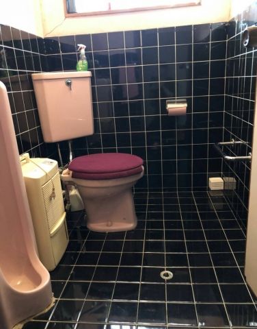 トイレ交換工事　和歌山県和歌山市　CW-KB21-LR8 - Before