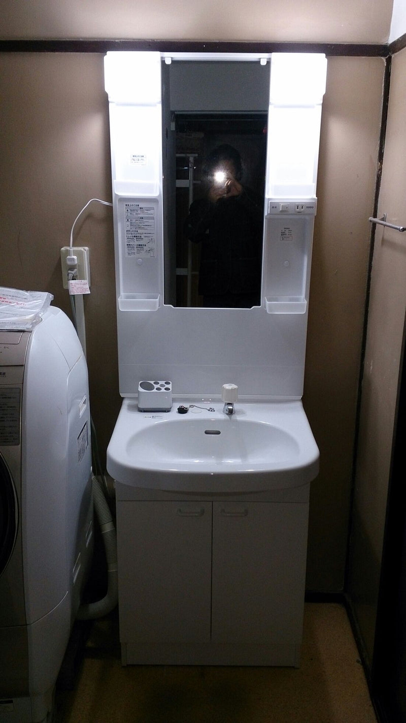 洗面化粧台交換工事（給水管切り回し・　東京都目黒区　LDB604ADURA-LMB604K - After