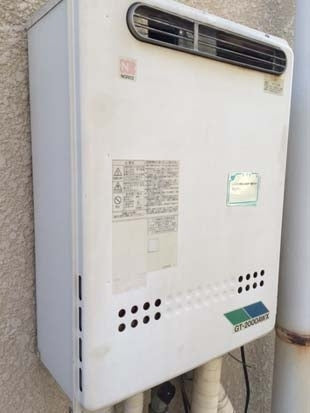 給湯器交換工事　兵庫県神戸市須磨区　RUF-A2003AW-A-set - Before