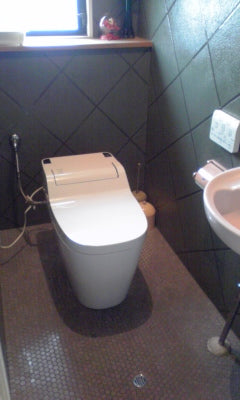 トイレ交換工事　大阪府寝屋川市　XCH1101RWS-sale - After