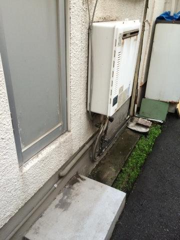給湯器交換工事/可とう管交換　大阪府大阪市住之江区　RUF-A1610SAW-Aset13A - Before