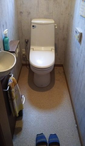 トイレ交換工事　兵庫県揖保郡太子町　XCH1401WS - Before