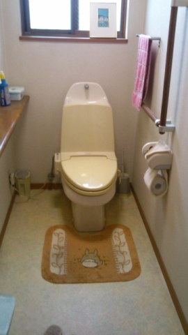 トイレ交換工事　愛知県名古屋市中村区　CES9333L-C - Before