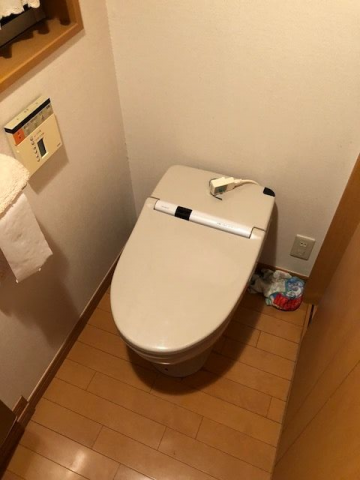 トイレ交換工事　東京都東大和市　XCH1401WS - Before