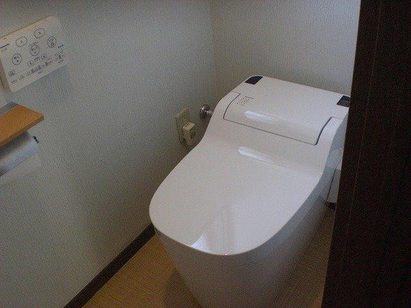 トイレ交換工事（床CF/壁紙クロス張替え共）　長野県須坂市　XCH1101RWS-sale