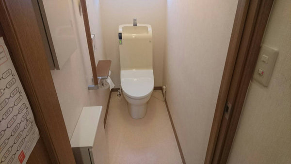トイレ交換工事　兵庫県姫路市　TCF4713AK-NW1