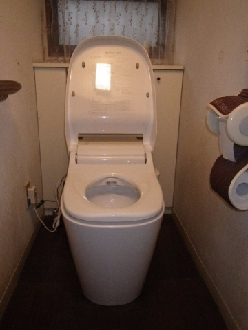 トイレ交換工事（止水栓交換え共）　愛知県岡崎市　XCH1101RWS-sale
