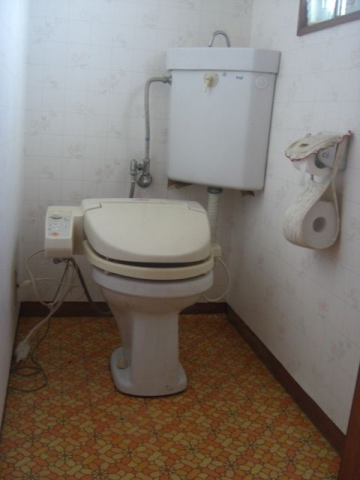 トイレ交換工事　兵庫県神戸市北区　XCH3013RWST - Before