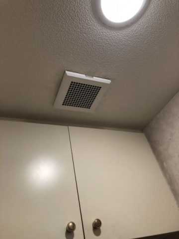 アクセサリー交換工事　千葉県市川市　VD-18ZFPC10