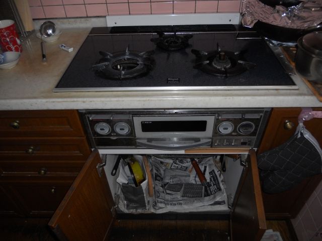 ビルトインガスコンロ交換工事　東京都大田区　RHS71W27U12DGVW-13A - Before