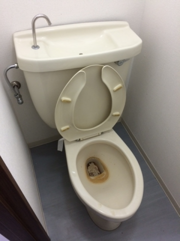 トイレ交換工事（CF張替え及び電源工事共）　東京都千代田区　XCH3003RWSTK - Before