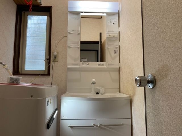 洗面化粧台交換工事　埼玉県比企郡小川町　GQM60KSCW+GQM60K1SMK+GQM001DG - After