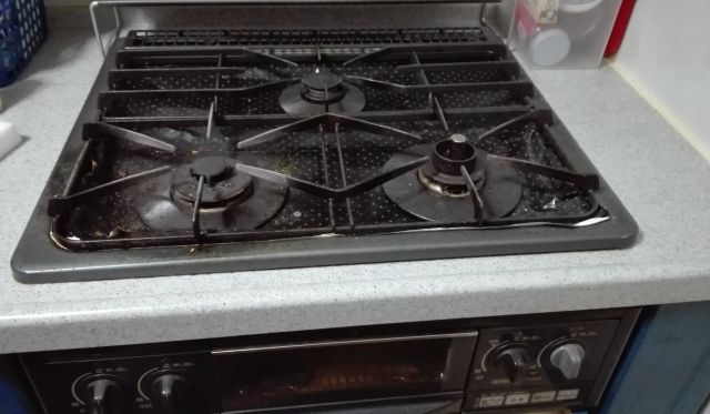 ビルトインガスコンロ交換工事　大阪市東成区　N3GQ2RVQ1-13A - Before