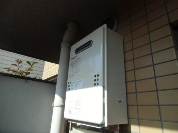 給湯器・ガス配管交換・配管カバー取付加工工事　神奈川県横浜市神奈川区　GQ-1639WS-set