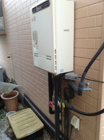 給湯器・浴室水栓交換工事　千葉県八街市　GT-2050SAWX-2BL-set - Before