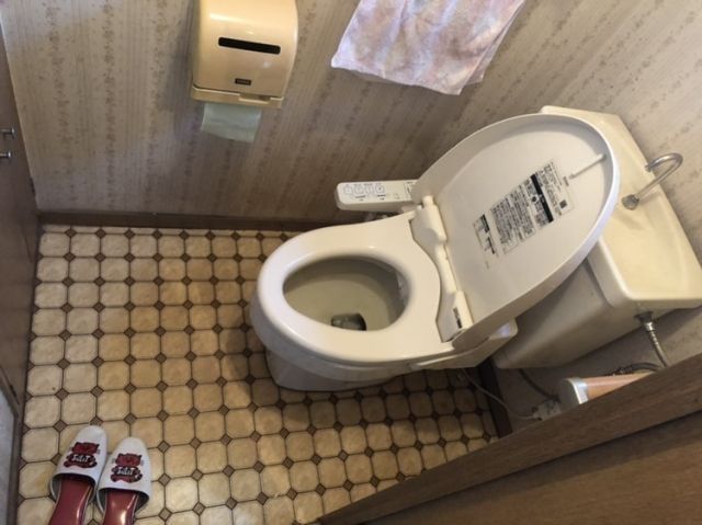 トイレ交換工事　愛知県名古屋市昭和区 - Before