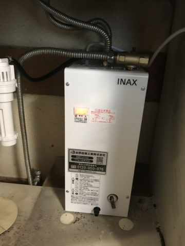 小型電気温水器交換工事　大阪府大阪市東淀川区　EHPN-F6N4-set3
