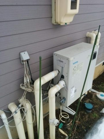 石油給湯器交換（据置架台加工・L型アングル取付）　長野県上水内郡飯綱町　EHKF-4765DA-set - Before