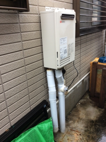 給湯器交換工事　大阪府池田市　GQ-2437WS-set