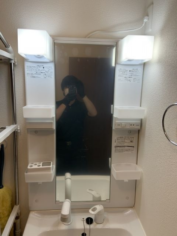 洗面化粧台交換工事　埼玉県三郷市