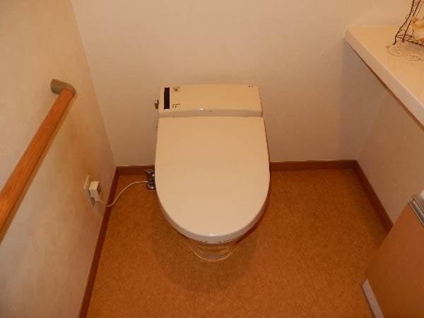 トイレ交換工事／止水栓交換工事　埼玉県川口市　XCH1101WS-sale - Before