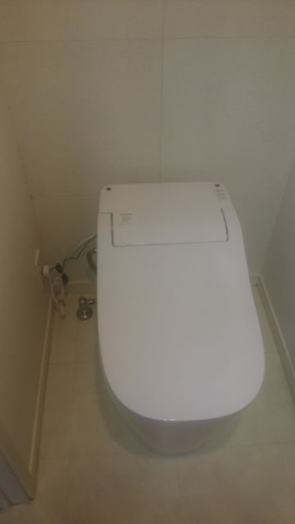 トイレ 2台交換工事　千葉県八千代市