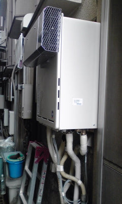 給湯器交換工事（狭所作業共）　大阪府大阪市城東区　RUF-A2400SAW-Aset13A
