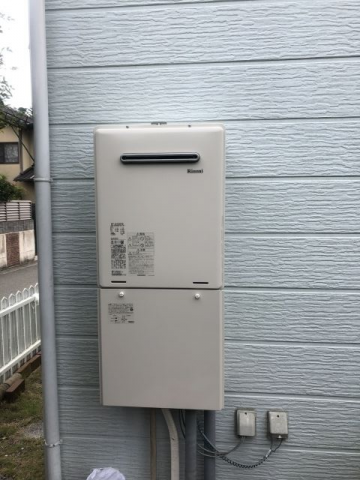 ガス給湯器交換工事　福岡県古賀市　RUF-A2405AW-B-13A