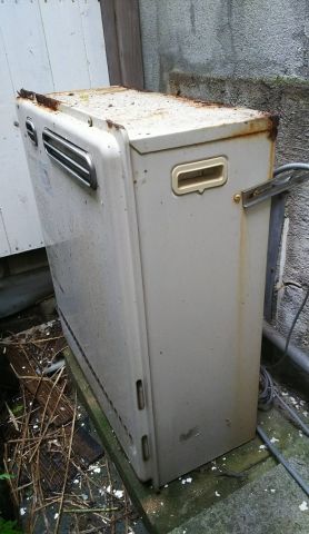 ガス給湯器交換工事　長崎県佐世保市 - Before