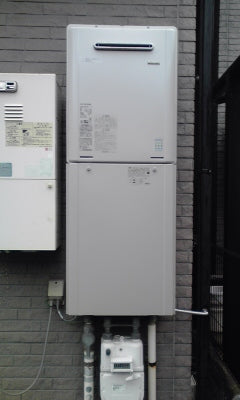 給湯器・配管カバー交換工事　大阪府堺市北区　RUF-E2008SAW-set - After